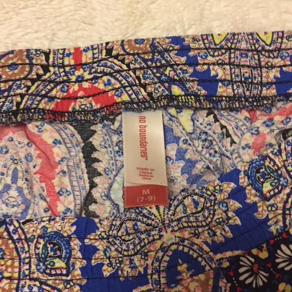 Patterned Shorts! - Picture 3 of 3